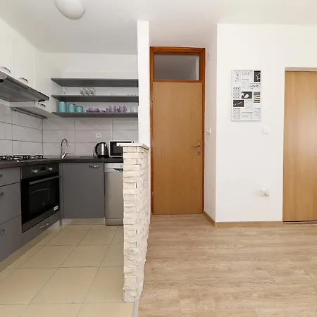 Apartamento Neluna Zadar