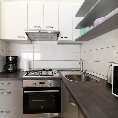 Apartamento Neluna *